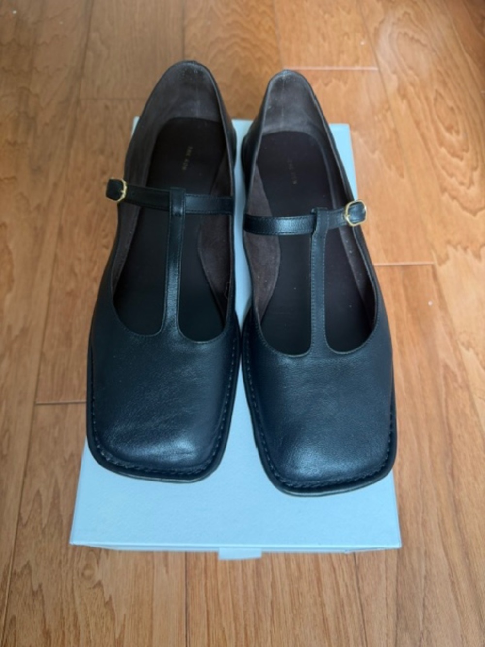 The Row T - strap Ballerina Shoe size 9 - Picture 3 of 12